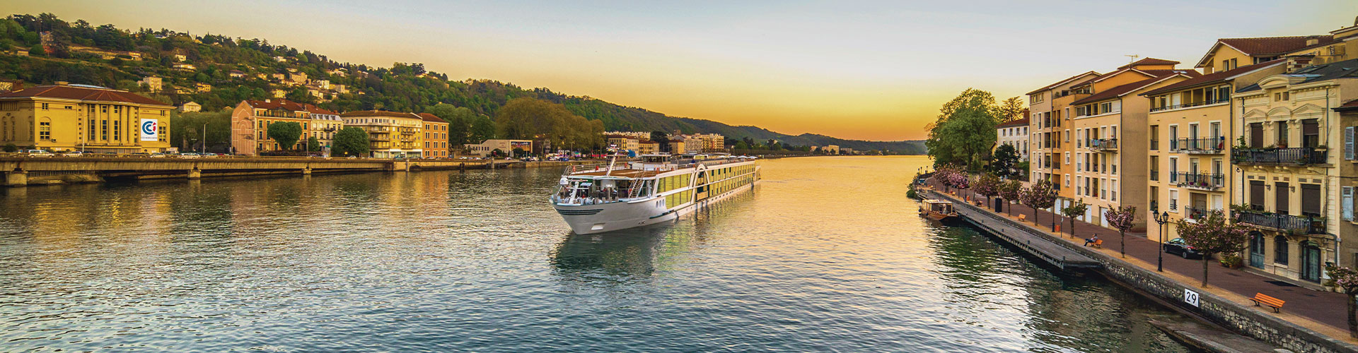 Amadeus River Cruise