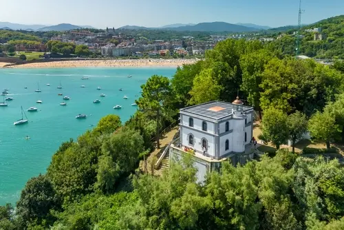 Bilbao & San Sebastián Luxury Escape with Private Pintxos Tour