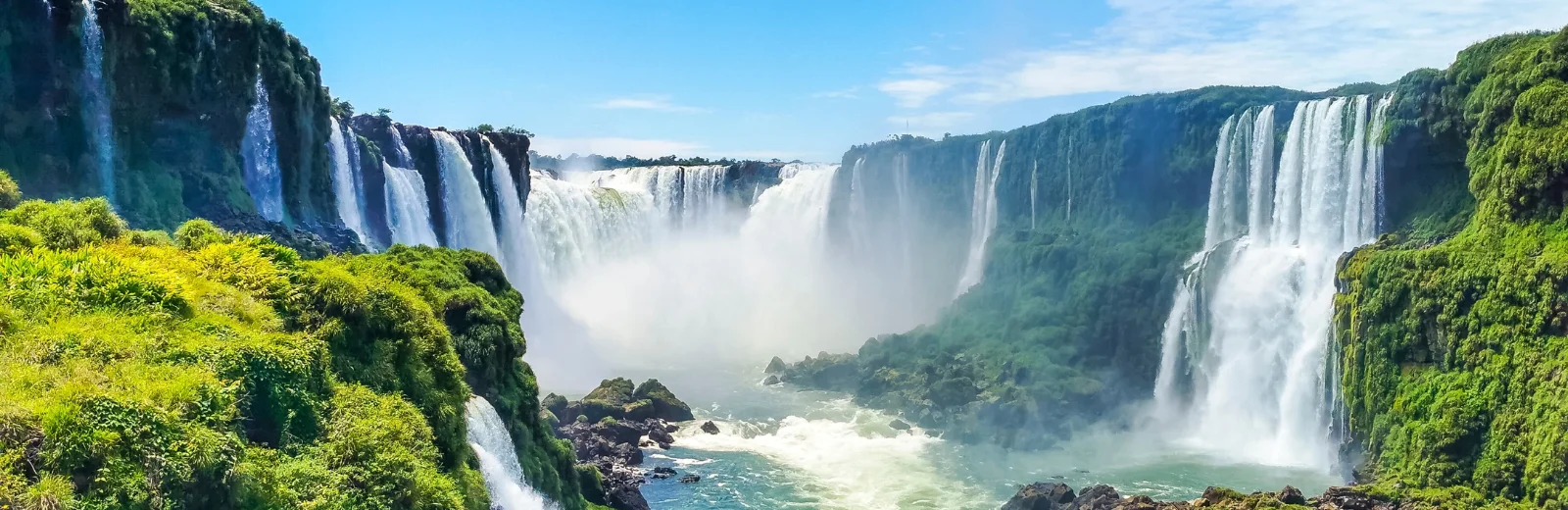 Titan Travel escorted tours with Tripse