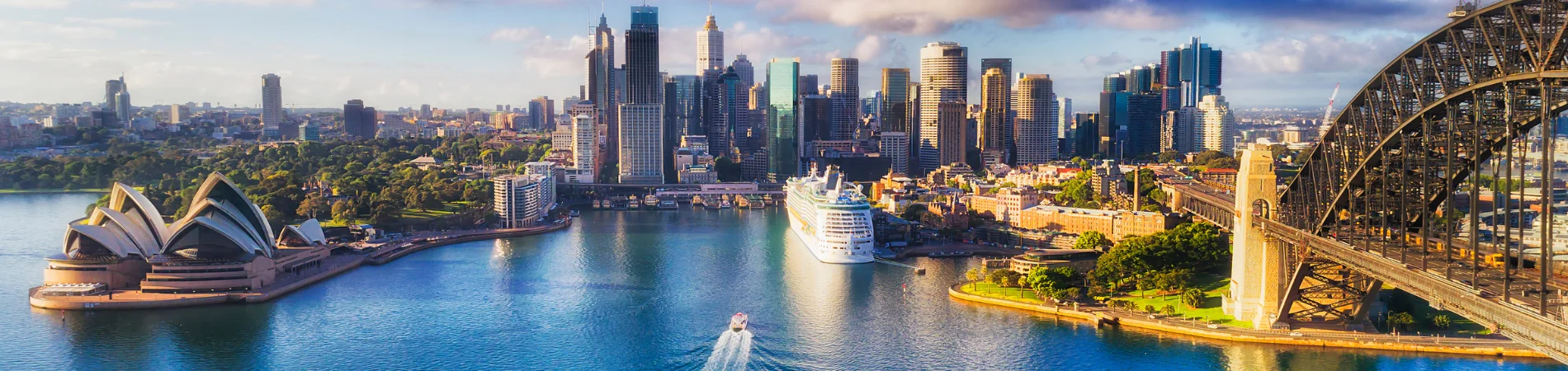 Australia holidays including Sydney, the Great Barrier Reef, Uluru, rail journeys, escorted tours and cruises